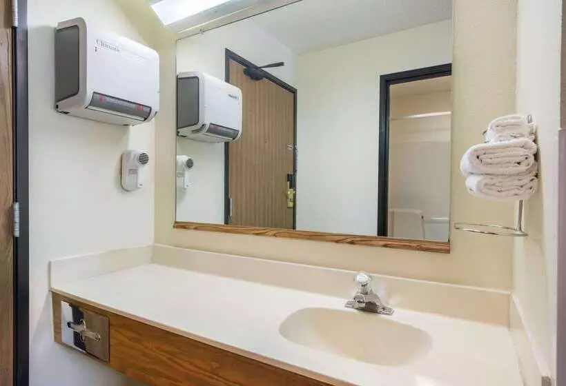 モーテル Super 8 By Wyndham Burnham/lewistown