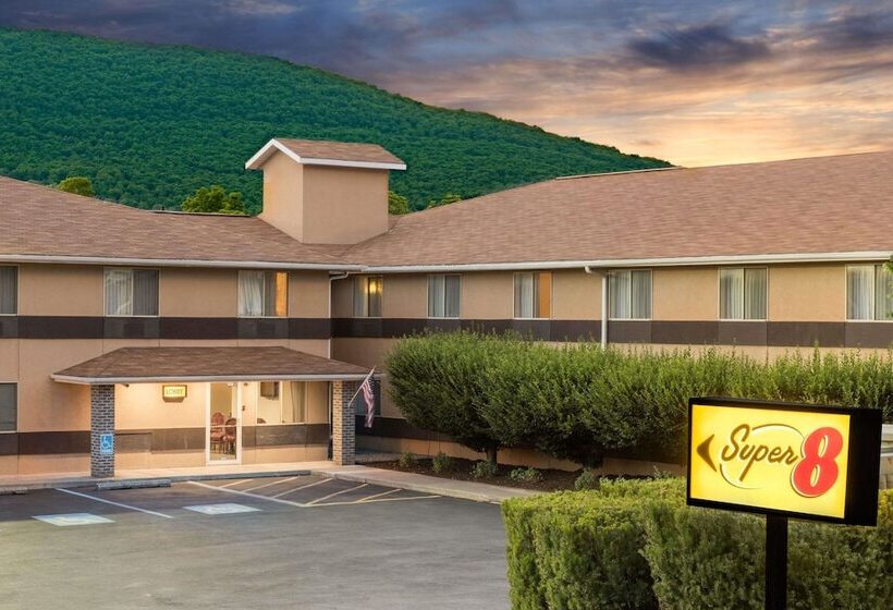 فندق على الطريق Super 8 By Wyndham Burnham/lewistown