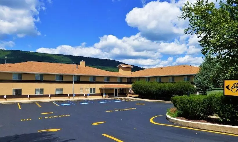 モーテル Super 8 By Wyndham Burnham/lewistown