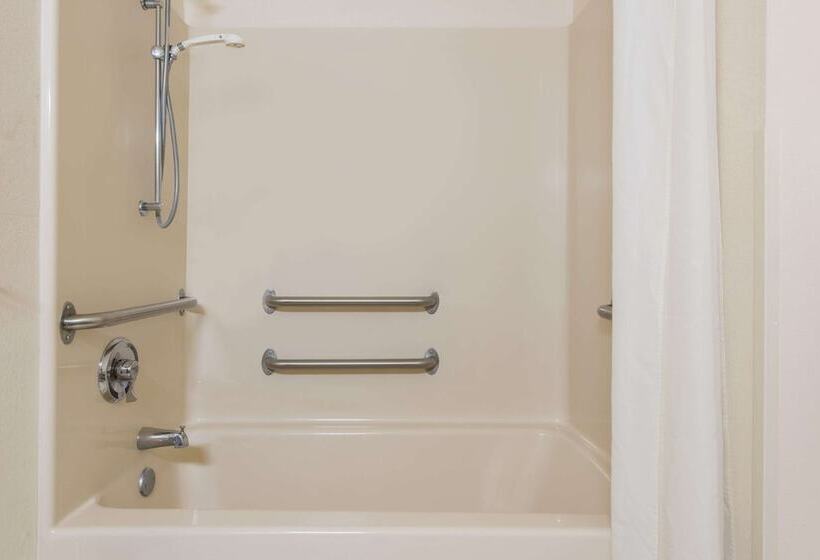 فندق على الطريق Super 8 By Wyndham Burnham/lewistown