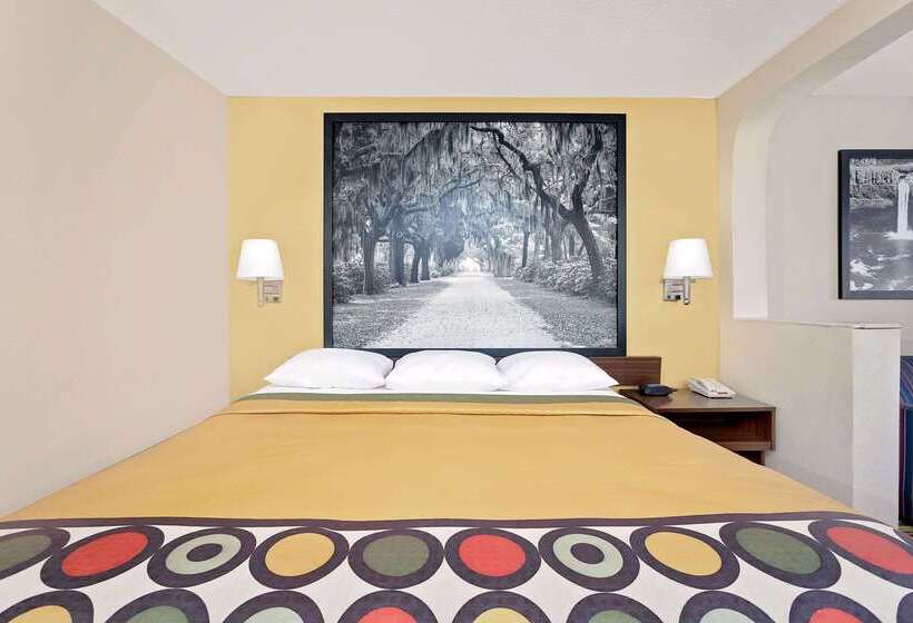 Motel Super 8 By Wyndham Byron/south Macon