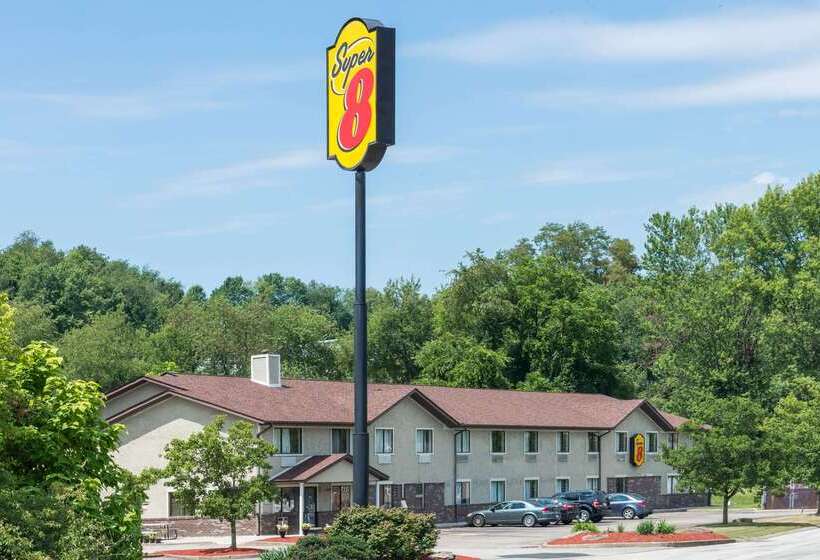 汽车旅馆 Super 8 By Wyndham Delmont