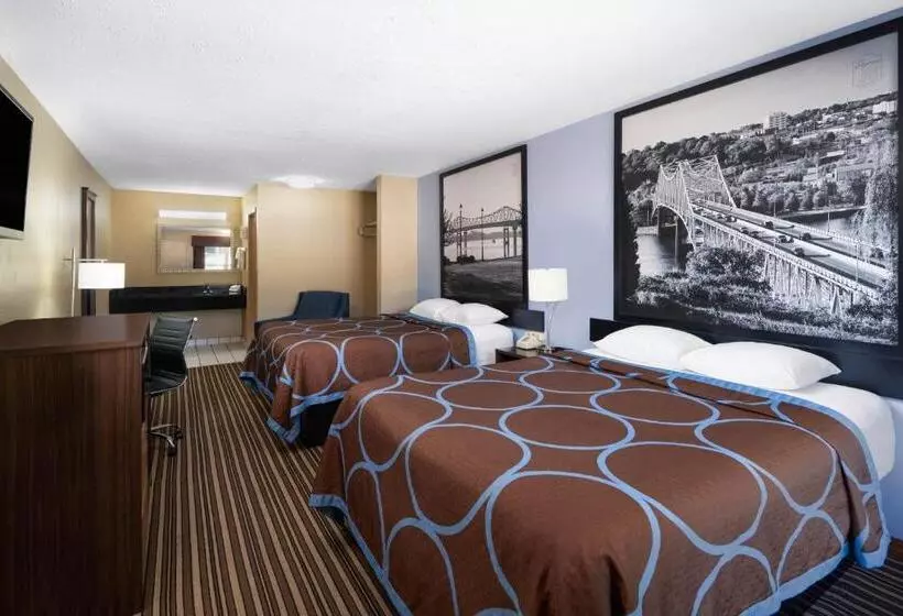 فندق على الطريق Super 8 By Wyndham Gadsden Al