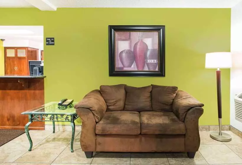 모텔 Super 8 By Wyndham Harlingen Tx