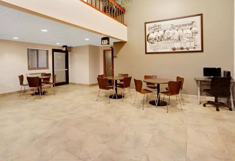 モーテル Super 8 By Wyndham Longmont/del Camino