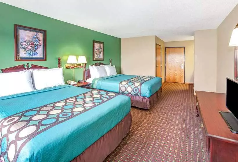 모텔 Super 8 By Wyndham Mchenry Fox Lake Area