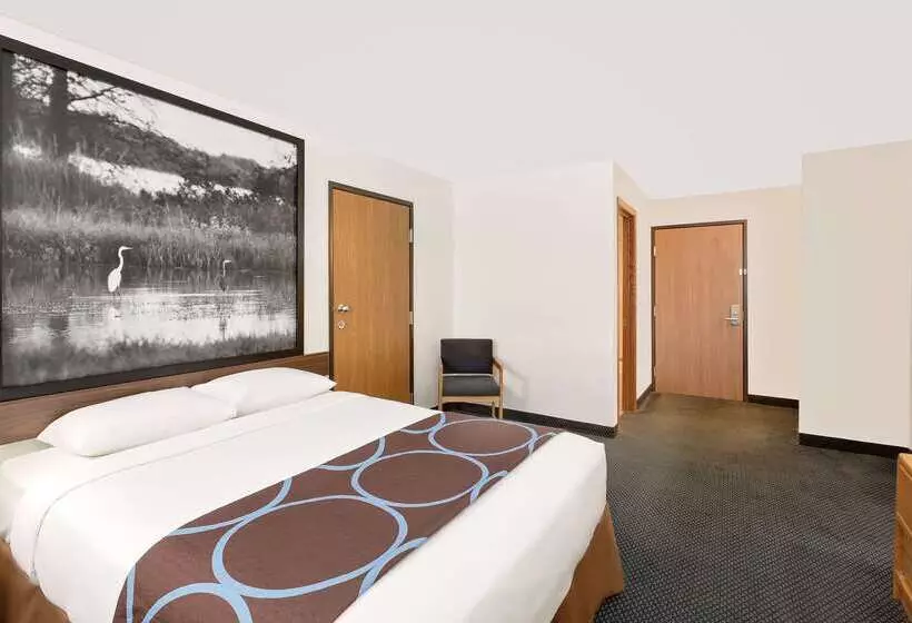 Motelli Super 8 By Wyndham St. James