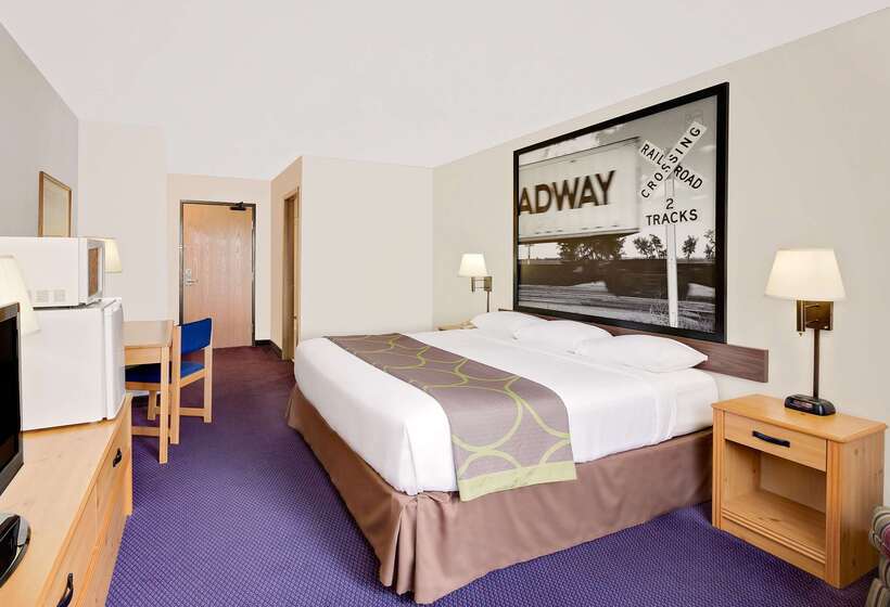 فندق على الطريق Super 8 By Wyndham St. James