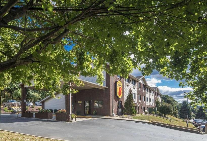 汽车旅馆  Super 8 By Wyndham Steubenville