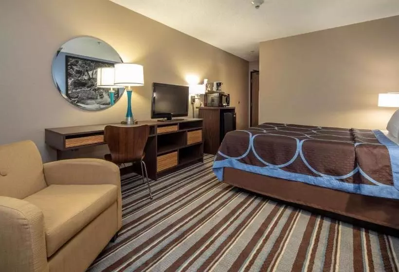 모텔 Super 8 By Wyndham Steubenville