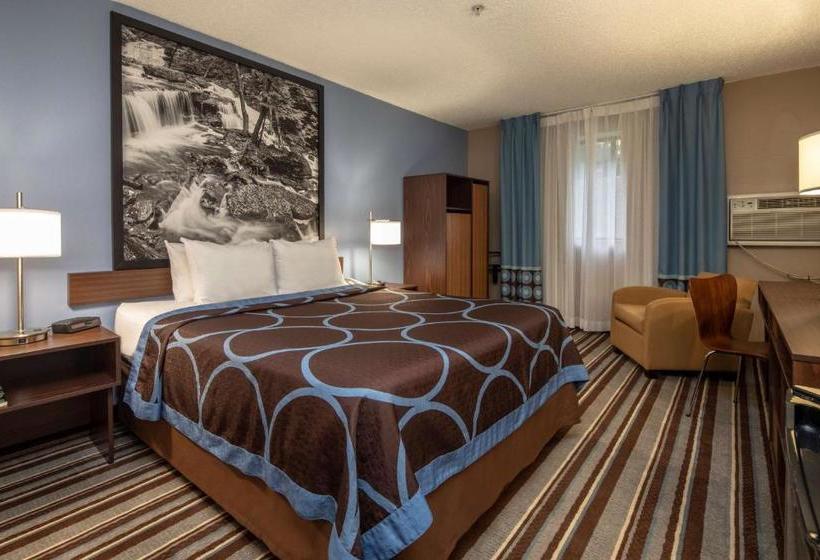 汽车旅馆  Super 8 By Wyndham Steubenville