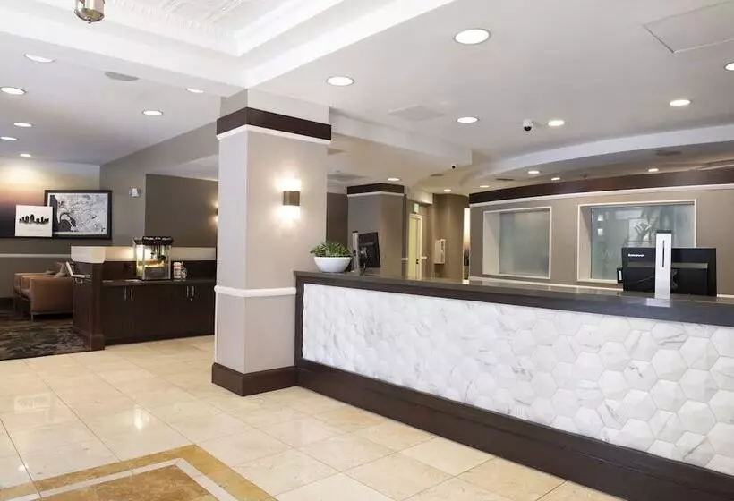 استراحتگاه Club Wyndham Harbour Lights