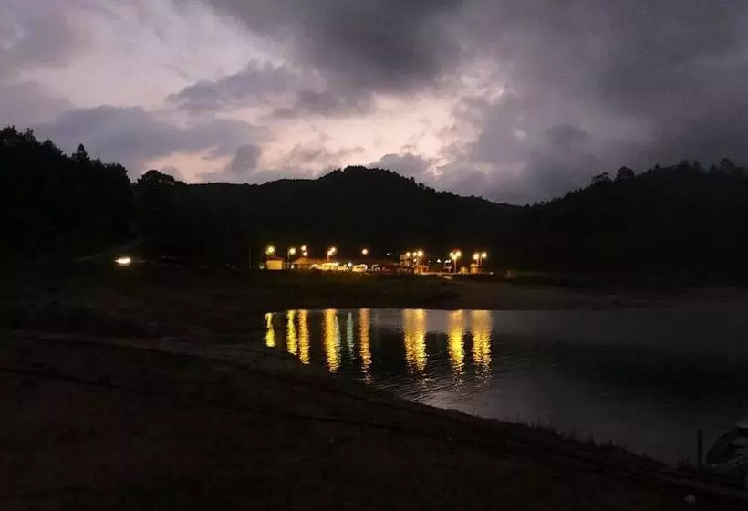 ホテル Cabañas Paraiso Tziscao