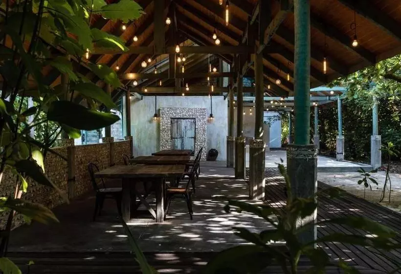 هتل Mi Lugar Maldives