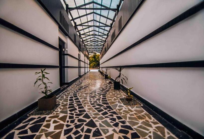 Hotel Symphony Samudra Beachside Jungle Resort And Spa