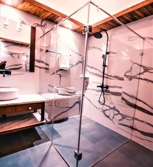 Hotelli Symphony Samudra Beachside Jungle Resort And Spa