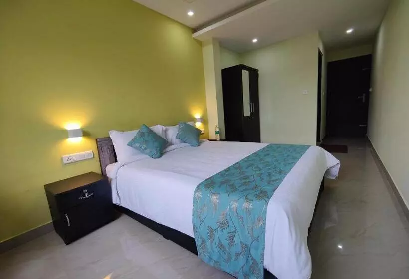 Bed and Breakfast Munnar Bnb