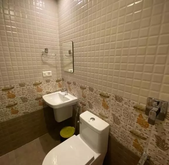 Bed and Breakfast Munnar Bnb