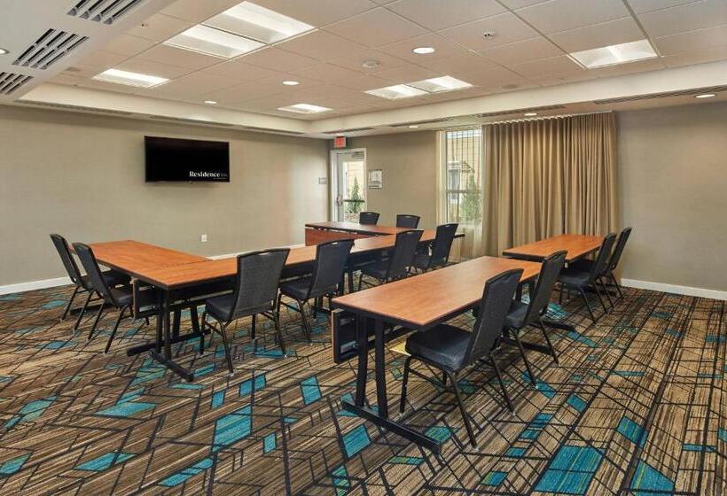 Отель Residence Inn Sacramento Davis