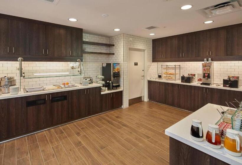 Отель Residence Inn Sacramento Davis