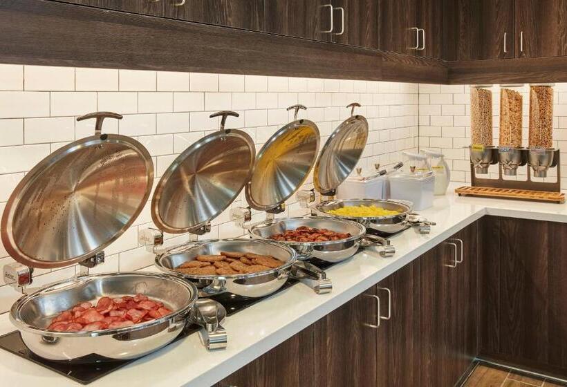 Отель Residence Inn Sacramento Davis