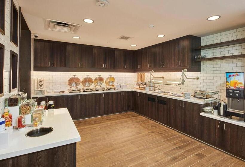 Отель Residence Inn Sacramento Davis