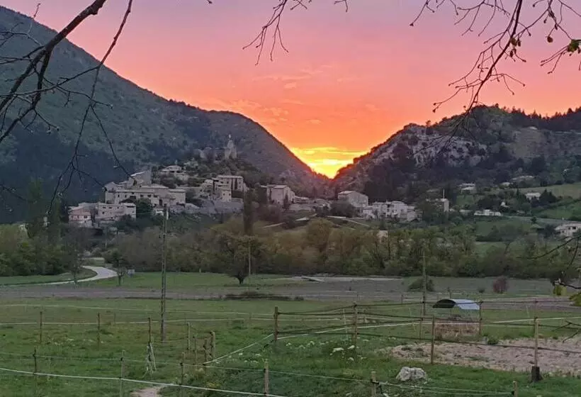Aamiaismajoitus (B&B) Mas De Reilhanette