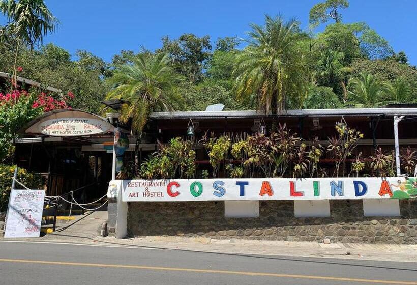 Costa Linda Art Hostel