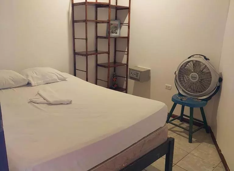 Costa Linda Art Hostel