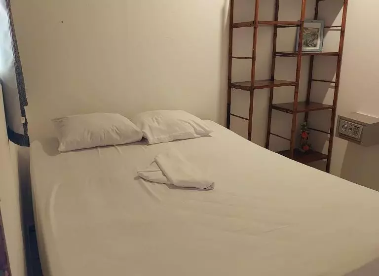 Costa Linda Art Hostel