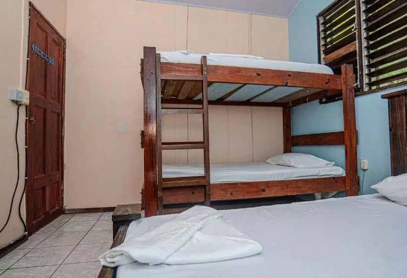 Costa Linda Art Hostel