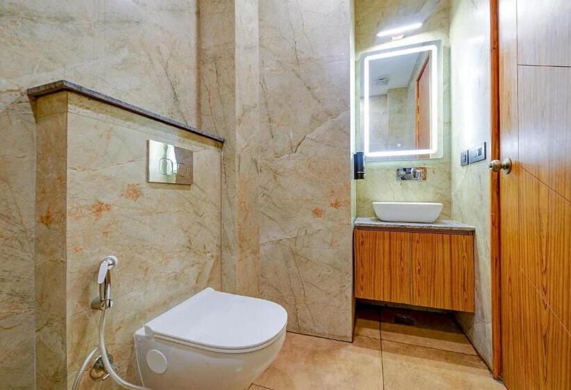 Fabhotel Soft Petals