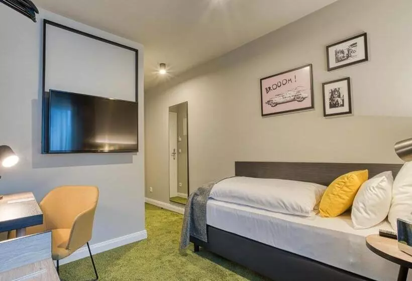 Nyce Hotel Ingolstadt, Trademark Collection By Wyndham