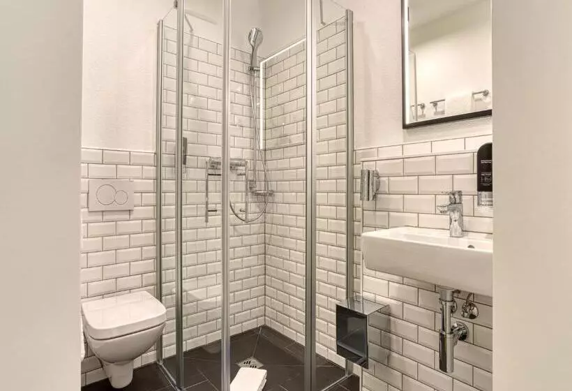 Nyce Hotel Ingolstadt, Trademark Collection By Wyndham