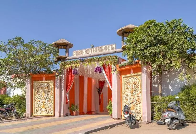 ホテル Capital O 68772 Kubergarh Resort