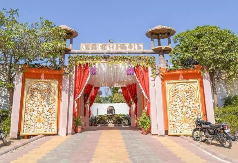 ホテル Capital O 68772 Kubergarh Resort