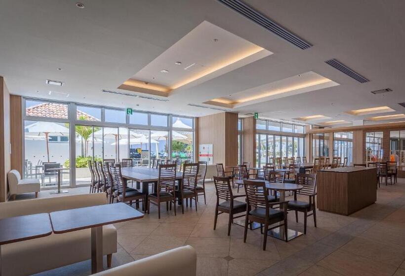 בית מלון כפרי Kariyushi Lch. Resort