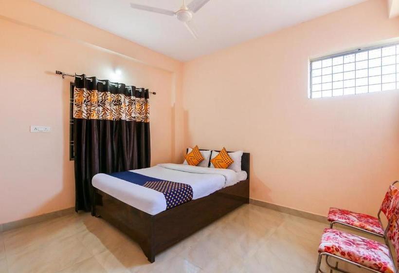 Hotel Spot On Erawat Marriage Garden