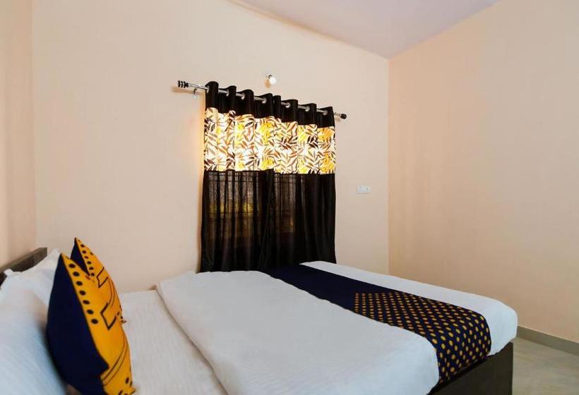 Hotel Spot On Erawat Marriage Garden