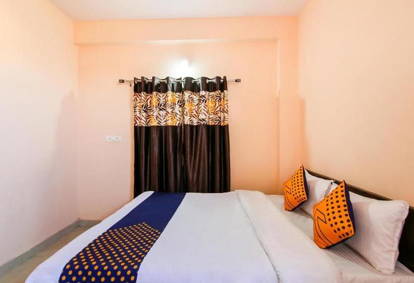 Hotel Spot On Erawat Marriage Garden