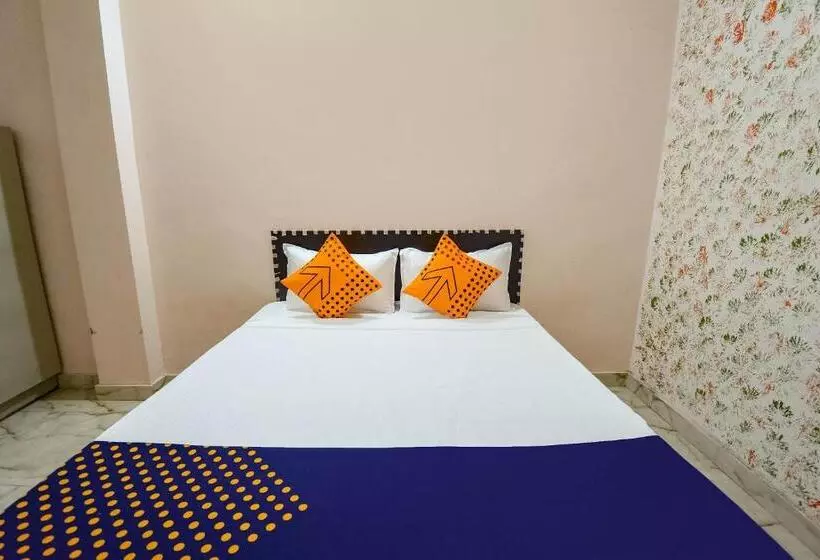 Spot On 66974 Hotel Shri Gurukripa