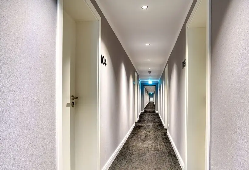 ホテル Vienna House Easy by Wyndham Ingolstadt