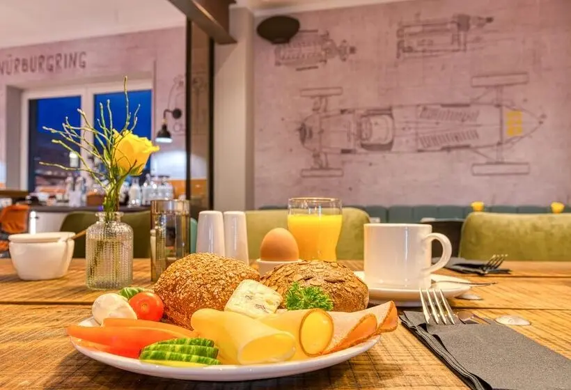 ホテル Vienna House Easy by Wyndham Ingolstadt