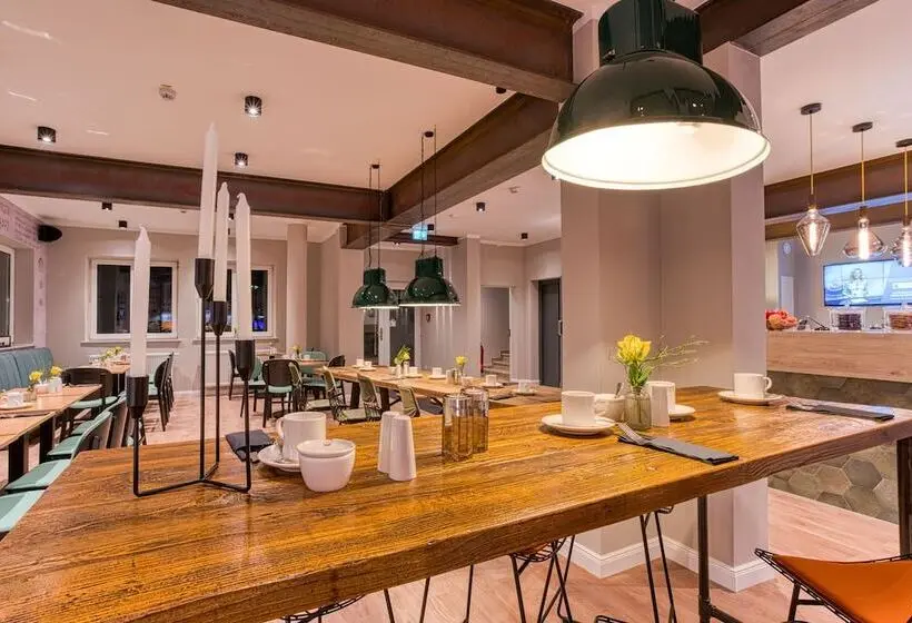 ホテル Vienna House Easy by Wyndham Ingolstadt