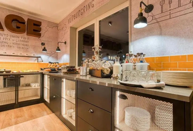 ホテル Vienna House Easy by Wyndham Ingolstadt