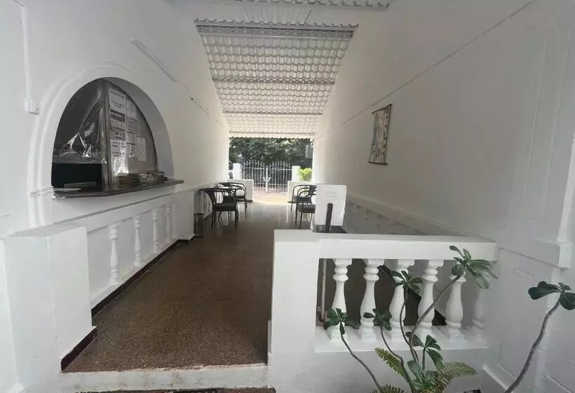 ペンション La Petite Guest House