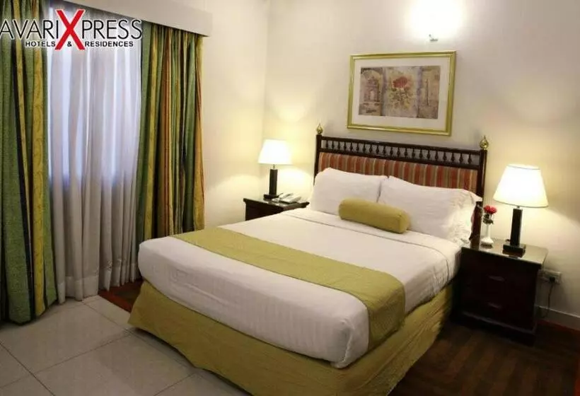 هتل Avari Xpress Islamabad