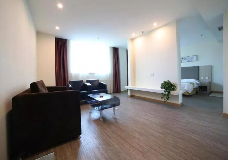 ホテル Green Alliance Chengde Summer Resort Affiliated Hospital