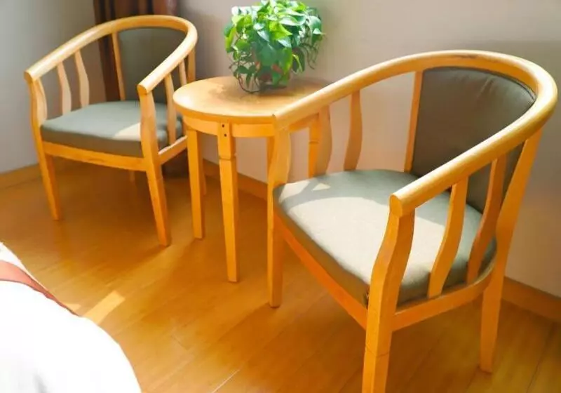هتل Greentree Inn Shijiazhuang Qiaoxi District Zhongshan Road Xili Street Express