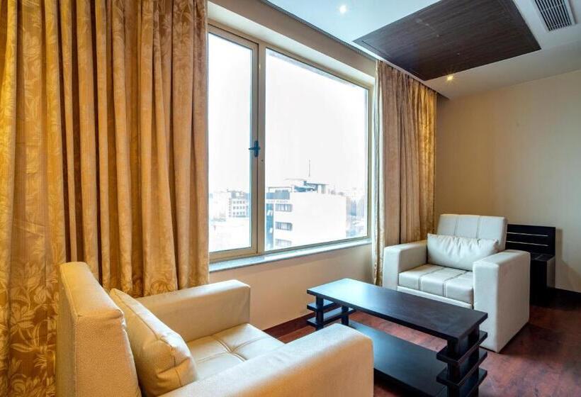 ホテル Vivanta Jamshedpur, Golmuri